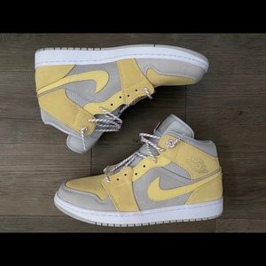 Air Jordan 1 Mid Tan Grey Size 12